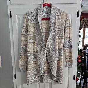 Maurices Textured Open Front Cardigan in Cream and Gray